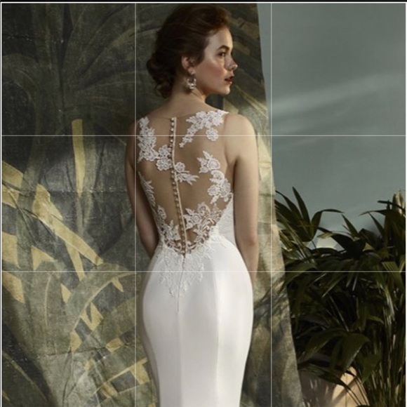 Enzoani Kalypso Wedding Dress (New/Unaltered) - Picture 3 of 3